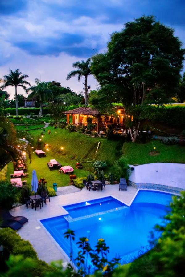 Finca Hotel Loma Verde Quimbaya Exterior photo